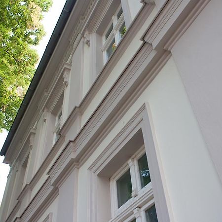 Wohnen Im Denkmal Apartment เควดลินบวร์ก ภายนอก รูปภาพ
